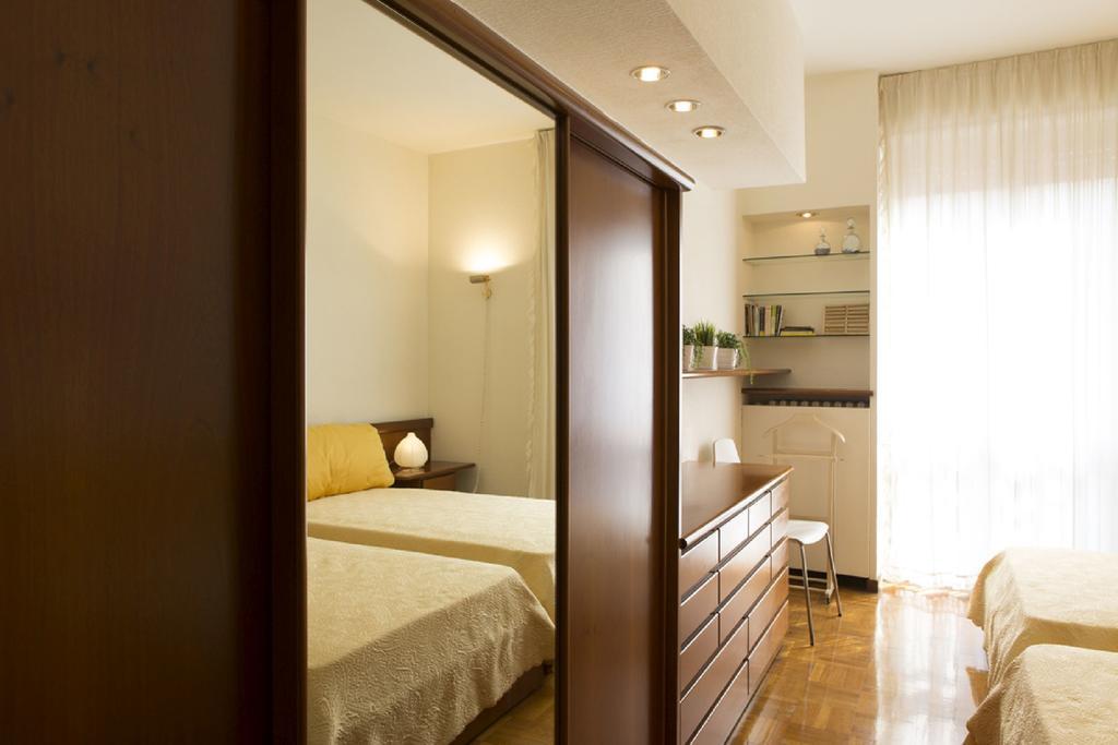 Fiera Monterosa 11 Apartment 밀라노 객실 사진
